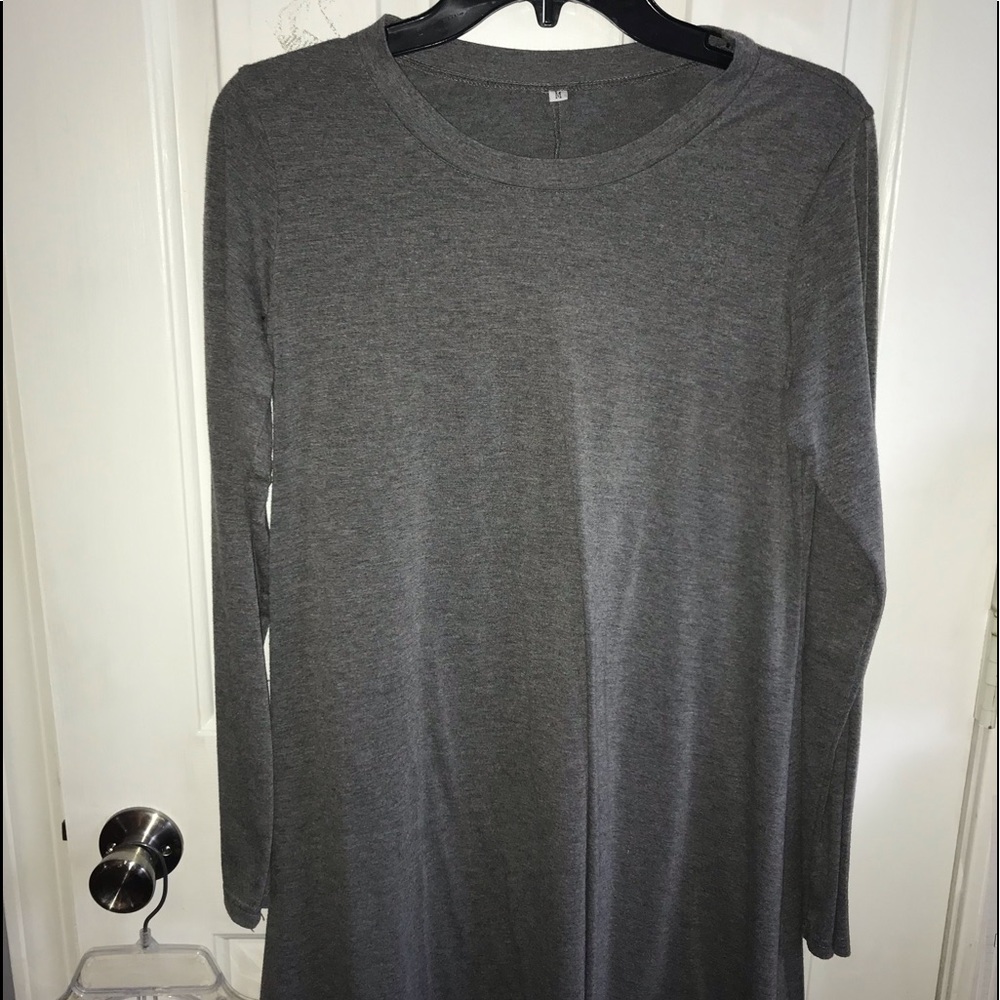Women’s grey tunic dress